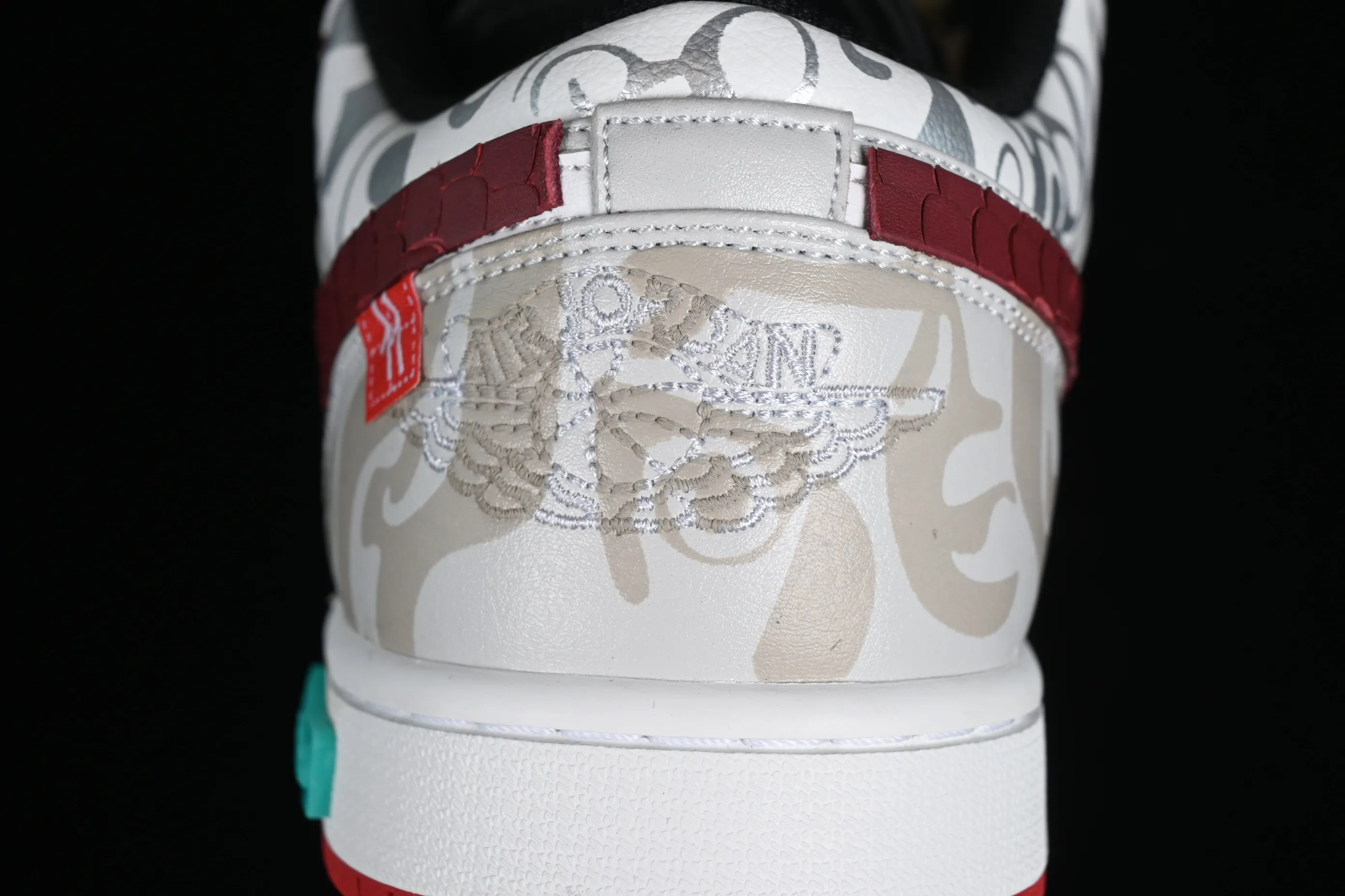 All categories Air Jordan Jordan series basketball shoes Air Jordan 1 Low Air Jordan 1 Low AJ1 Joe 1 CNY Year of the Dragon limited edition Youlong Zeling low-top cultural retro basketball shoes 553558-066